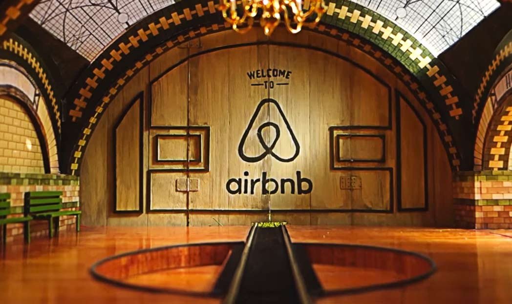O comercial feito à mão do Airbnb