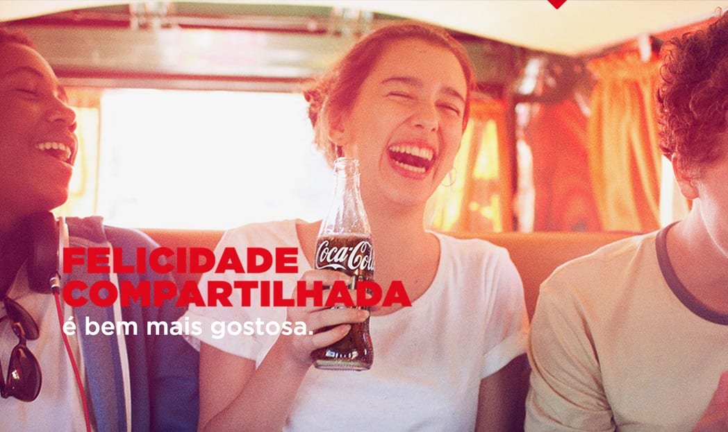 Presenteie seus amigos com uma Coca-Cola através do Twitter