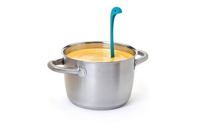 Concha em formato de monstro do Lago Ness 3 nessie-ladle-2