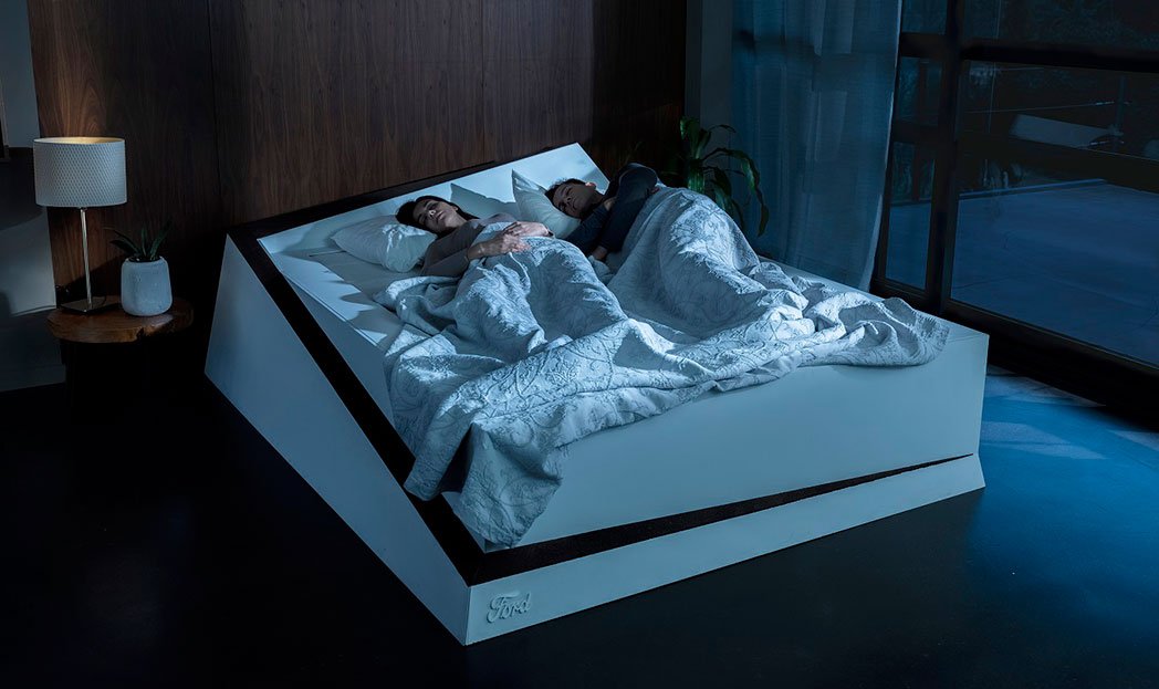 Ford cria cama com tecnologia que evita brigas entre casais